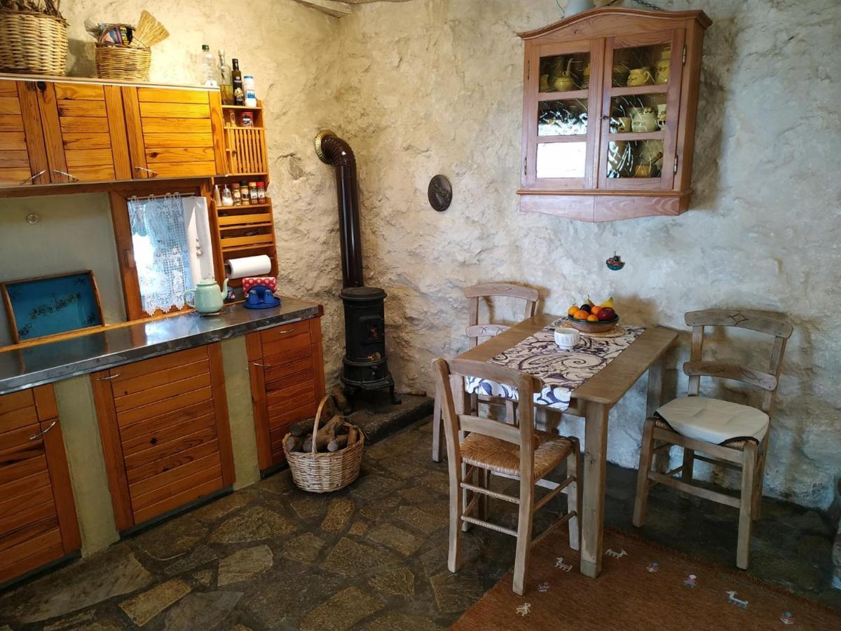Wellanidia Cottage Skoutari Gythio Esterno foto