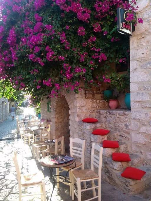 Wellanidia Cottage Skoutari Gythio Esterno foto